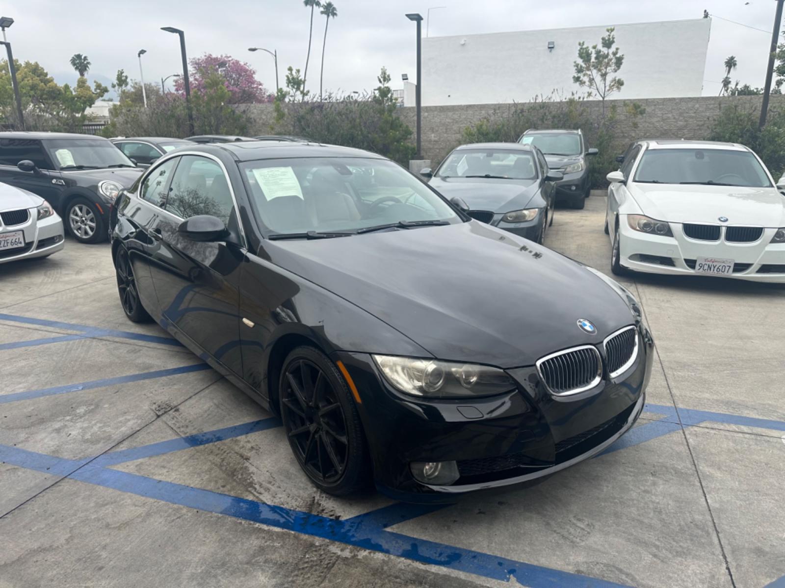 2007 Black /South African Safari BMW 3-Series Leather (WBAWV135X7P) with an Inline 6 engine, Maual transmission, located at 30 S. Berkeley Avenue, Pasadena, CA, 91107, (626) 248-7567, 34.145447, -118.109398 - Photo #6
